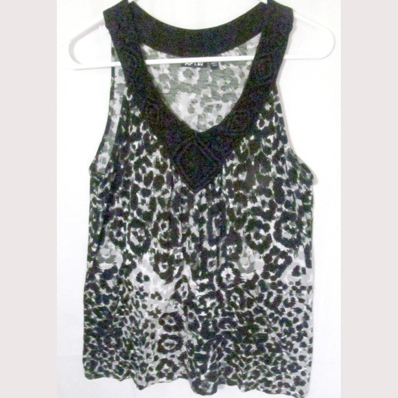 Apt.9 Shirt Top Blouse Sz S Black White Sleeveless - Picture 1 of 5